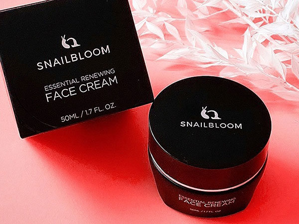 Snail Bloom - Cosmetic Packaging Design